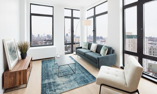 Foto del edificio - 41-07 Crescent Street