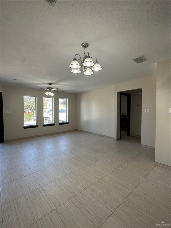 Foto del edificio - 11 Kiwi Ave W