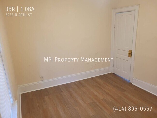 Foto del edificio - 3233 N 20th St