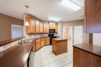 Building Photo - 6007 Wilcox Point Dr