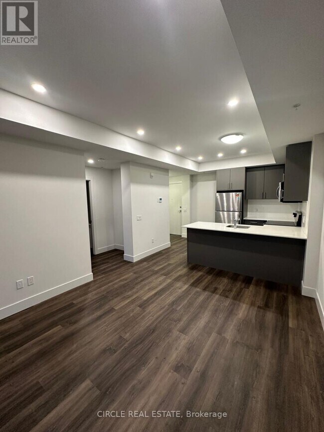 Building Photo - 103 Roger St