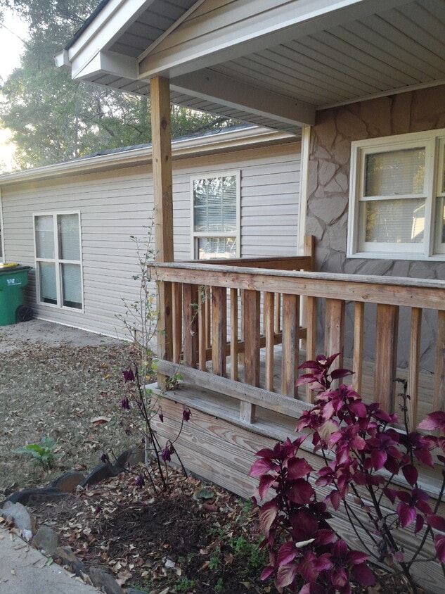 Photo - 51 Atlanta Ave (Winder, GA)