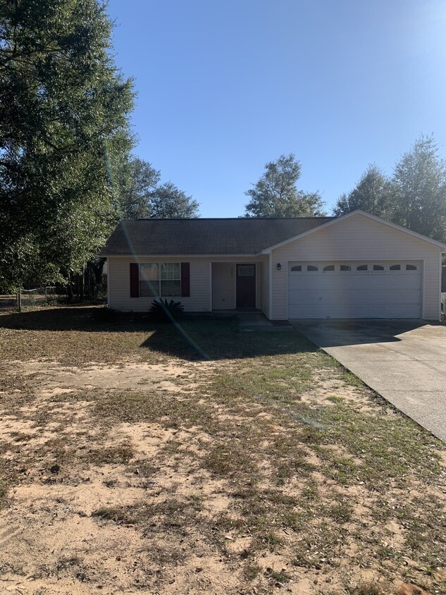 Primary Photo - 5980 Savannah Dr