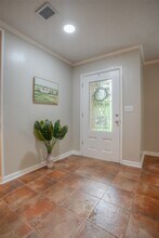 Building Photo - 6016 Teas Nursery Rd