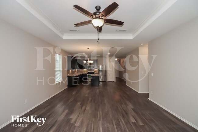 Foto del edificio - 4290 Roaring Timber Dr