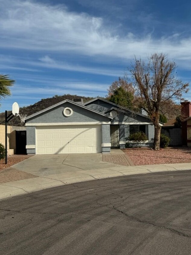 Foto principal - 22627 N 31st Dr - Amazing North PHX Rental!