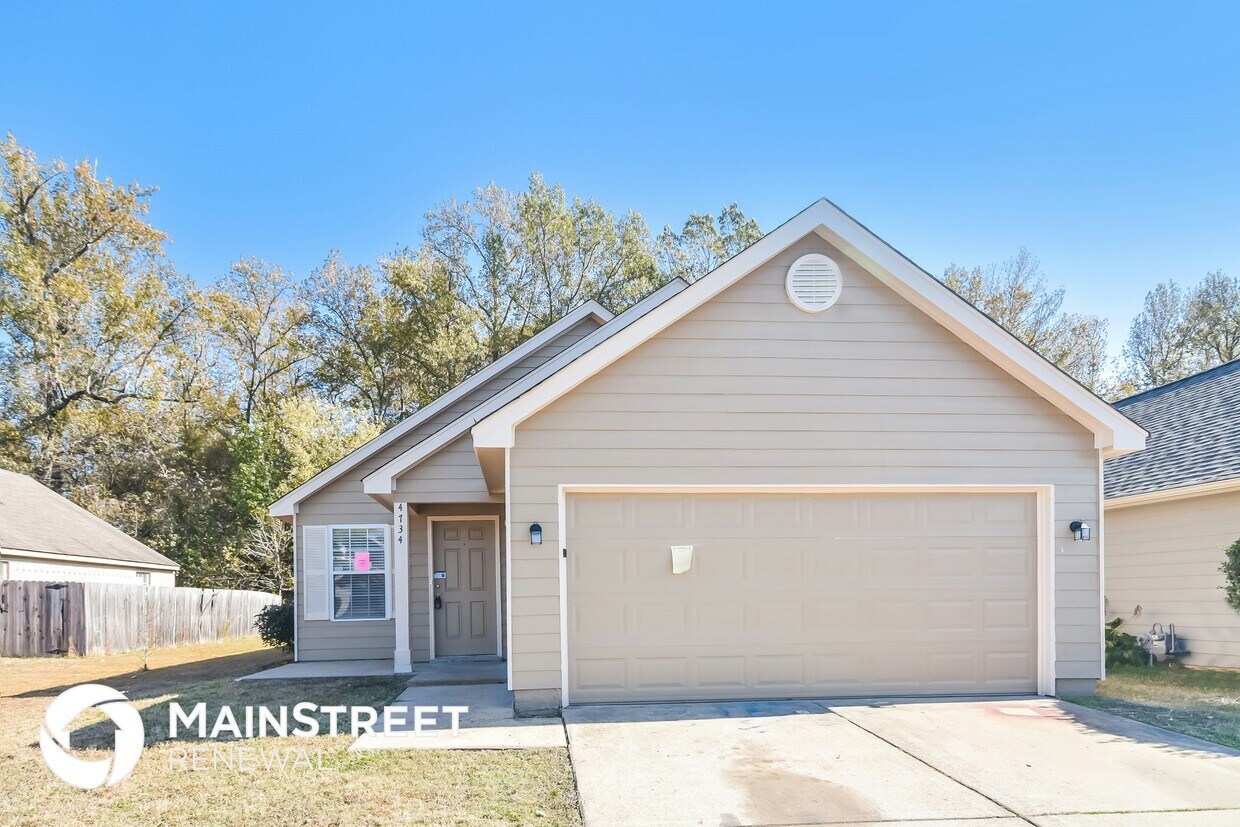 Foto principal - 4734 Waterfront Oak Dr