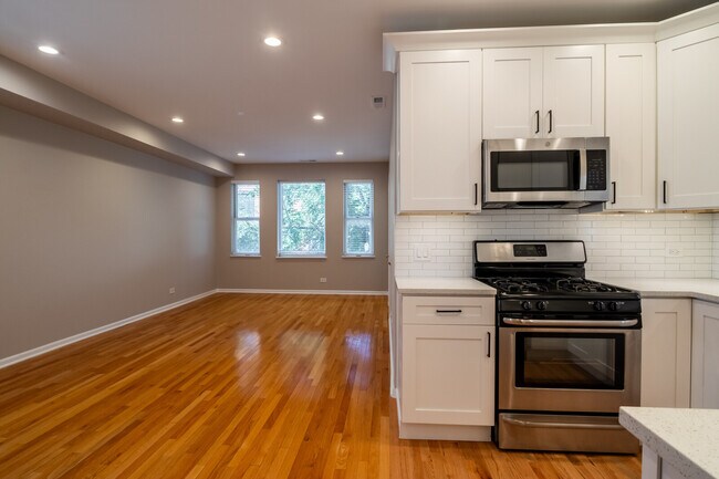 Foto del edificio - 1063 N Wood St