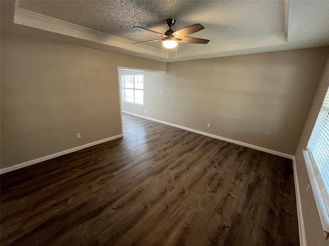 Building Photo - 826 Quinette Dr