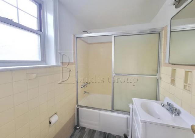 Foto del edificio - 1 bedroom in FLUSHING NY 11354