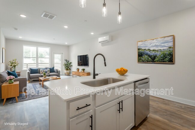 Foto del edificio - 2318 E Main St