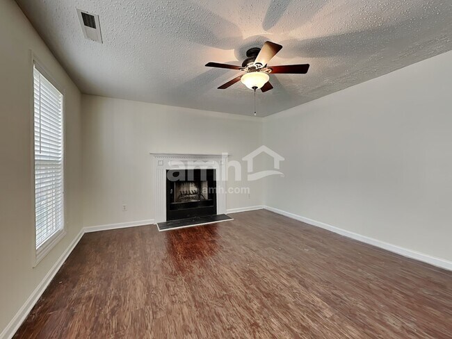 Foto del edificio - 15 S Indiancreek Pl