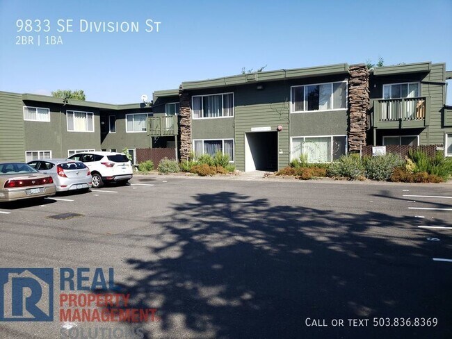 Foto del edificio - One Month FREE RENT at move in! Great Apar...