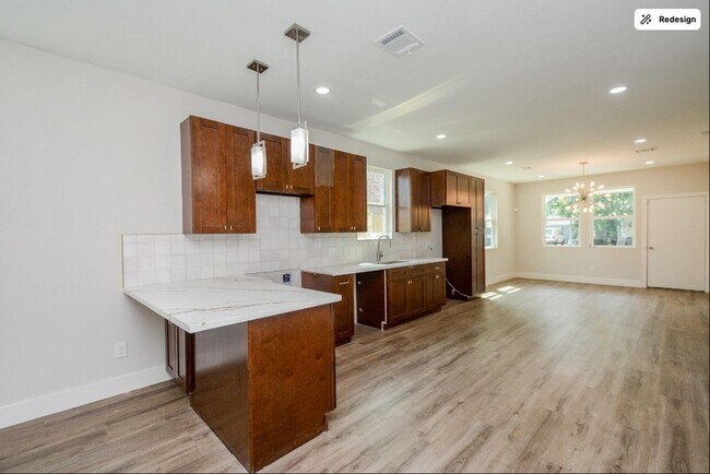Foto del edificio - 5923 Southtown St