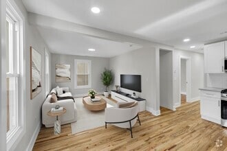 Building Photo - 10 Perry Hill Rd