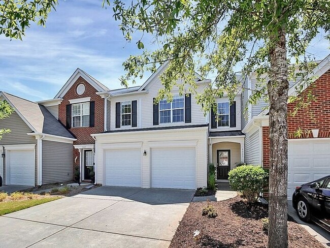 Foto del edificio - Beautifully Maintained 3BD/2.5BA 2 Story Townhome in Blakeney Preserve!