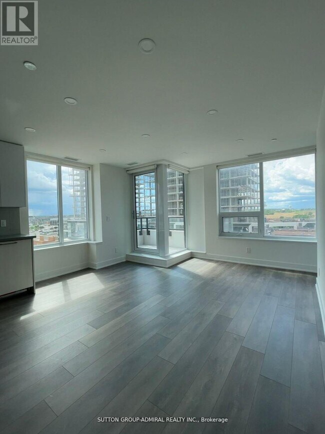 Photo du bâtiment - 297 Oak Walk Dr