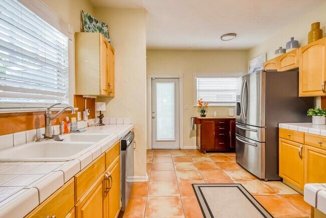 Foto del edificio - 517-519 31st St