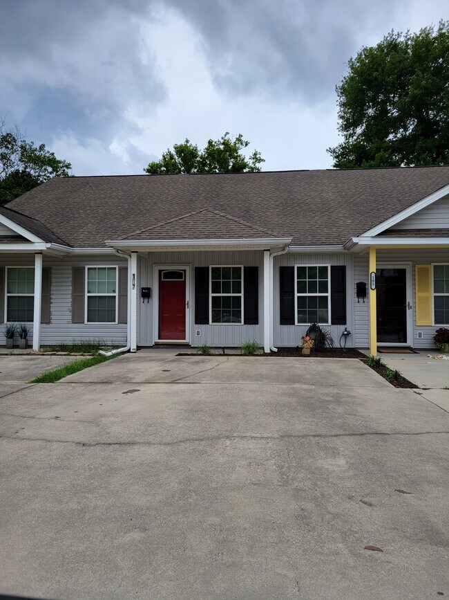 Foto del edificio - 107 Sibley St