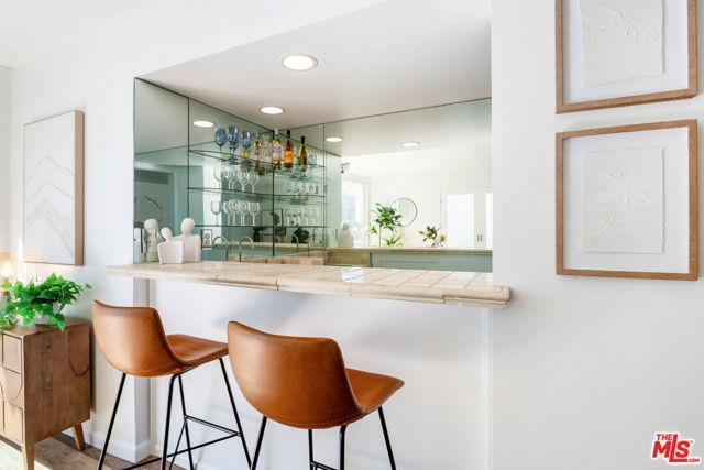 Foto principal - 9950 Durant Dr