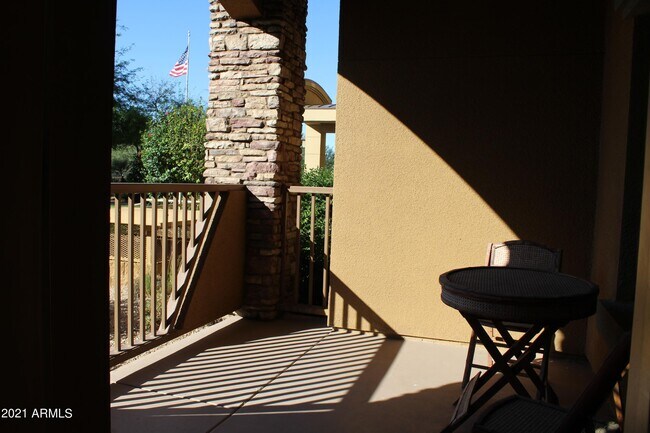 Building Photo - 5450 E Deer Valley Dr