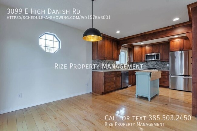 Foto del edificio - 3099 E High Danish Rd