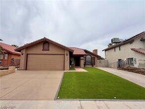 Building Photo - 6251 Desert Sun Dr