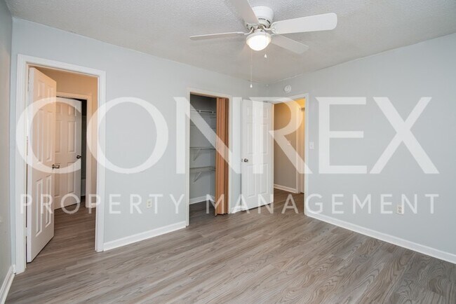 Building Photo - Charming 3 Bedroom, 2 Bath