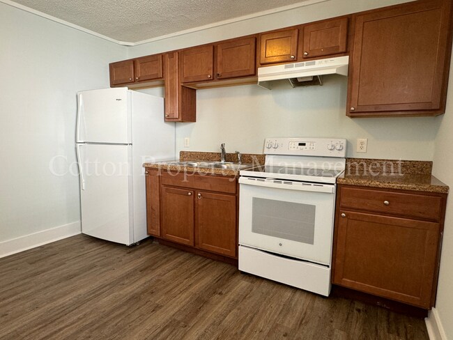Building Photo - 2BR/1BA - Downtown Wilmington - $1,100/mon...