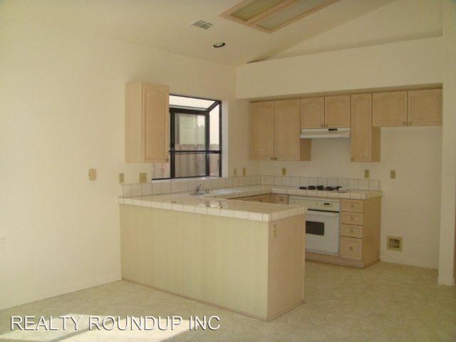 Foto del edificio - 4909 Felicia Way