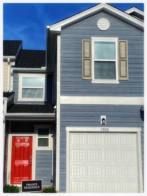 Building Photo - 3002 Chrys St