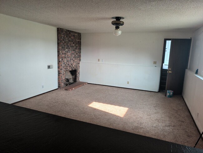 Foto del edificio - 3808 N Garry Rd