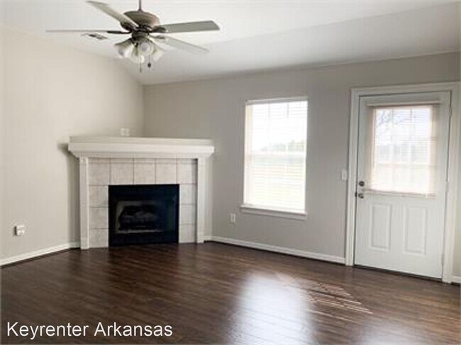 Foto del edificio - 3 br, 2 bath House - 1211 Maplewood Dr