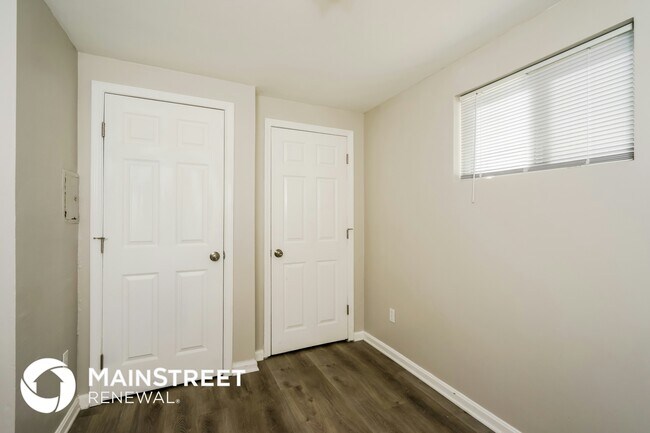 Foto del edificio - 1720 Wilson Ave