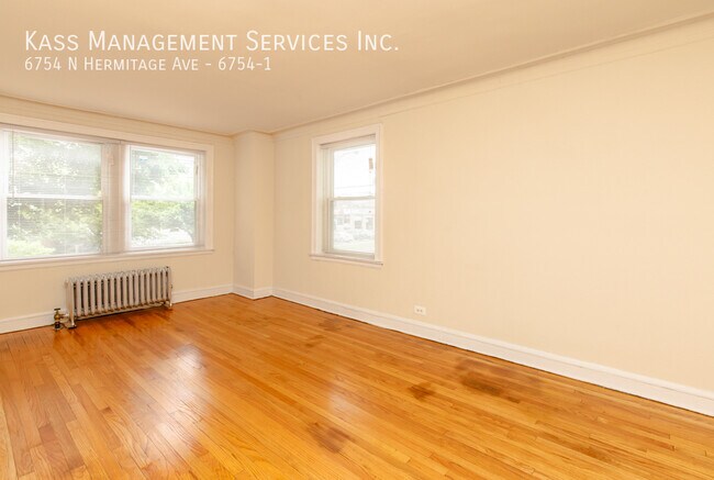 Foto del edificio - 6754 N Hermitage Ave