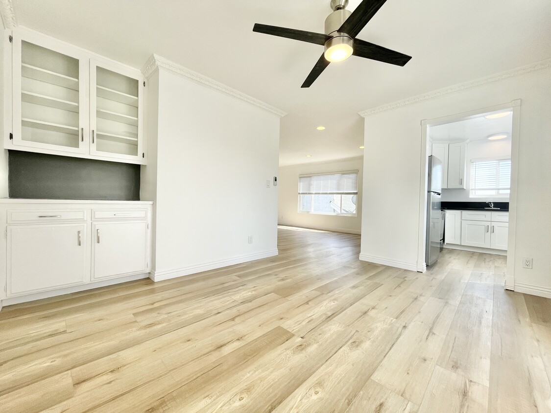 1722 Winona Blvd Unit 301, Los Angeles, CA 90027 Apartments in Los