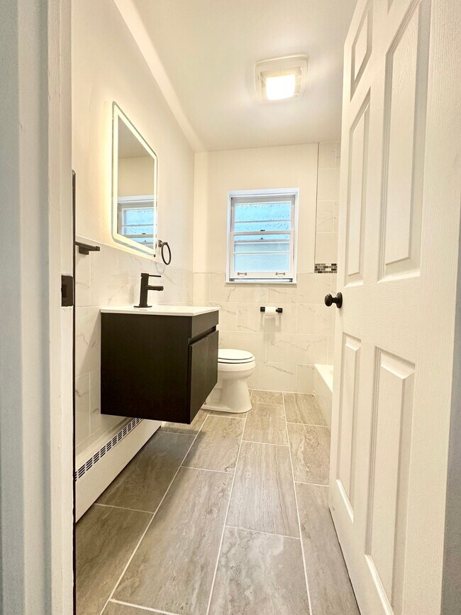 383 Duane St, Glen Ellyn, IL 60137 House Rental in Glen Ellyn, IL