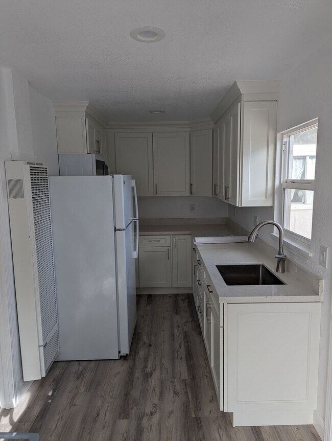 Building Photo - Welcome To Ypur New Home in Alameda, Ca ! ...