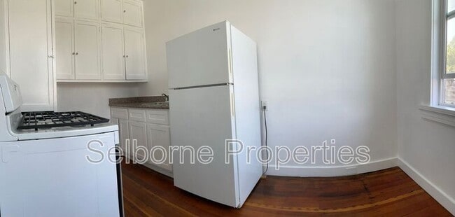 Building Photo - 5508 San Pablo Ave