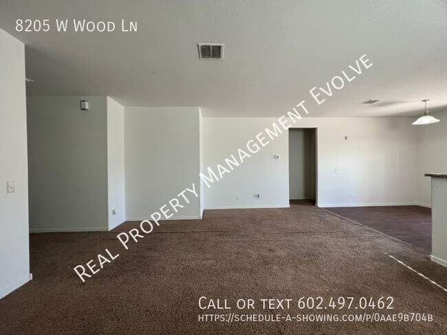 Building Photo - Highly Upgraded Tuscano Home