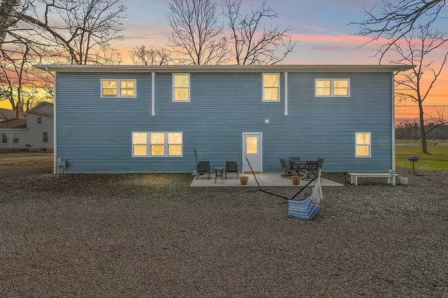 Building Photo - 367 Margaret Ann Dr