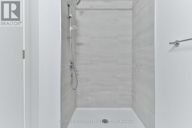 Building Photo - 9 Tecumseth St.