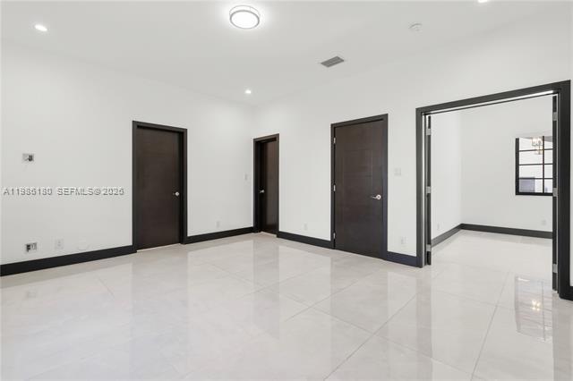 Photo - 519 Alhambra Cir House