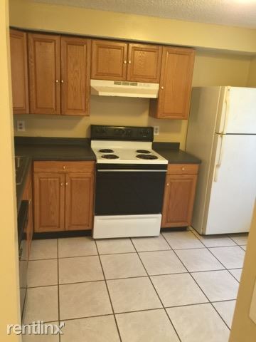 Building Photo - 7032 Prestwick Cir S