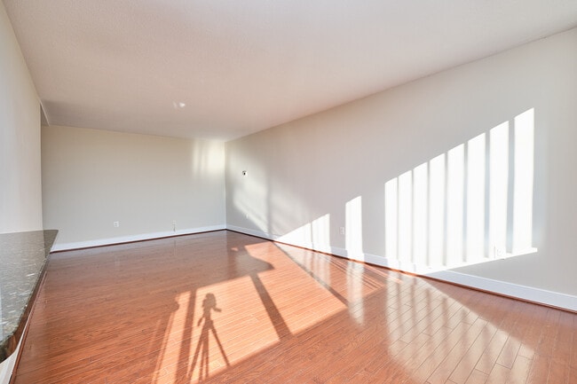 Building Photo - 1220 Blair Mill Rd