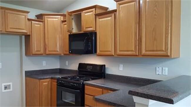 Building Photo - 3-Bed 2-Bath Home in Claremore!