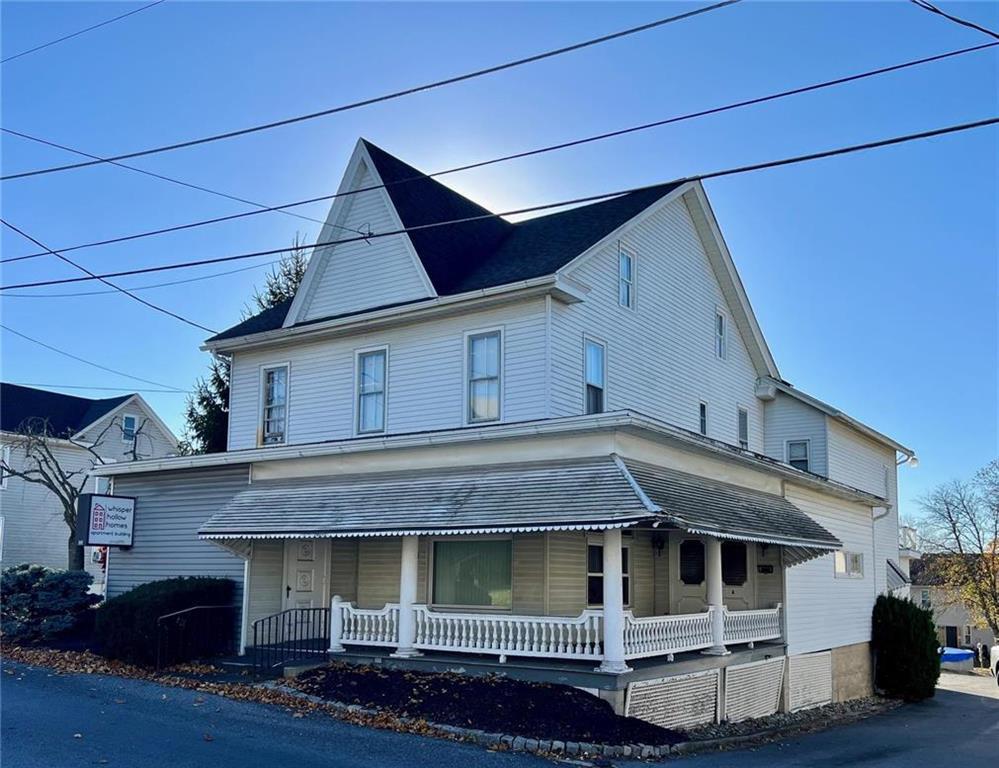Primary Photo - 6776 Madison St