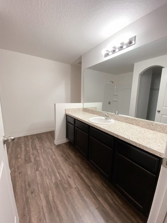 Building Photo - 2238 Caspian Dr
