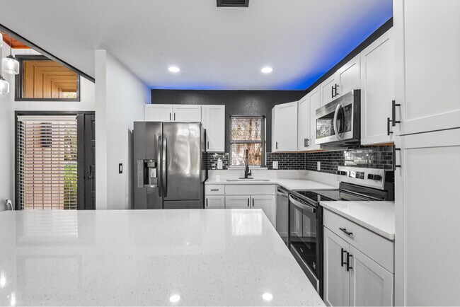 Building Photo - 50 Aspen Dr