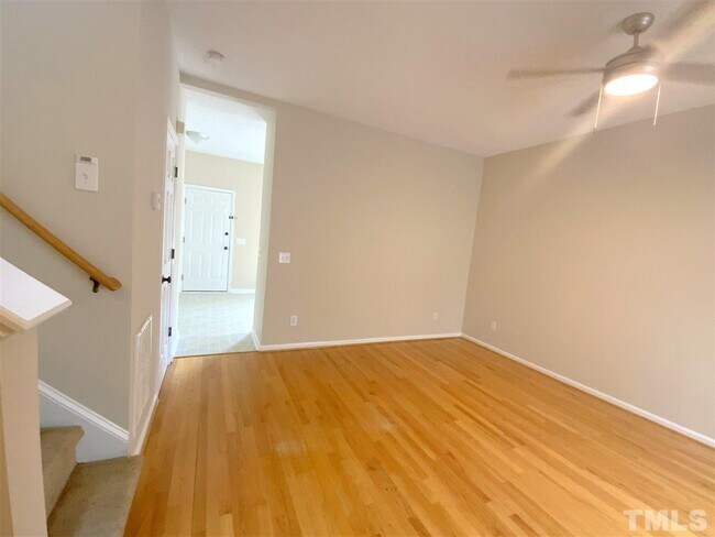 Foto del edificio - 562 E Martin St